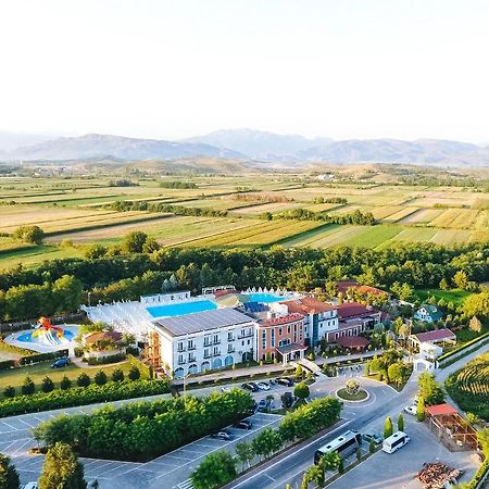 Bushat Gardenland Resort מראה חיצוני תמונה